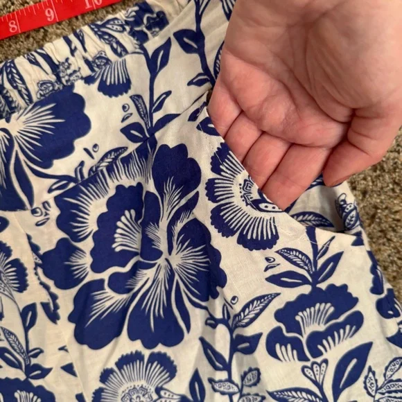Rachel Zoe Linen Blend Wide Leg Flowy Floral Pants Blue & White Size S Beach - Picture 10 of 13